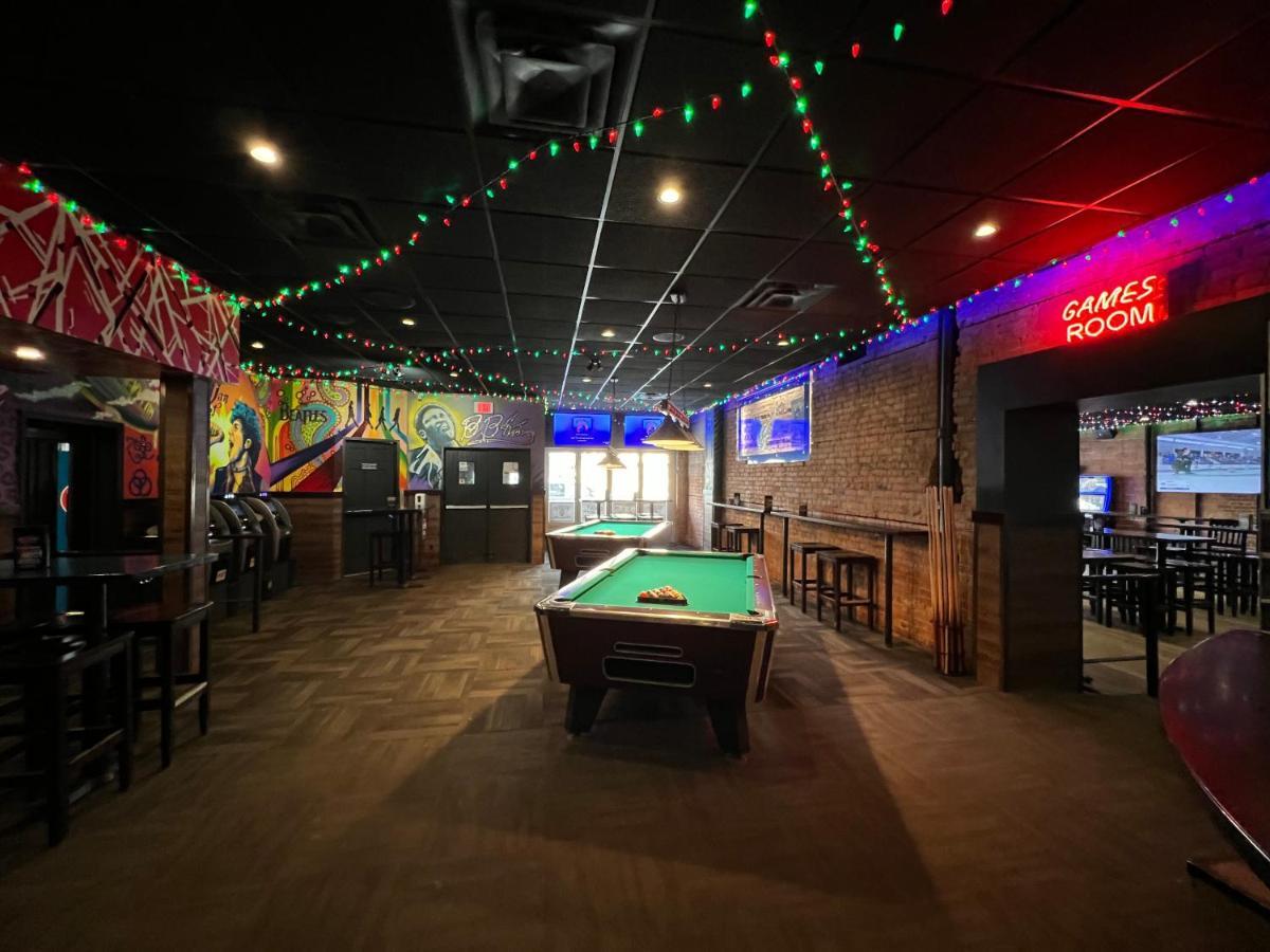 אדמונטון Commercial Hotel מראה חיצוני תמונה