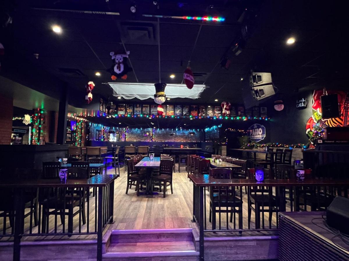 אדמונטון Commercial Hotel מראה חיצוני תמונה