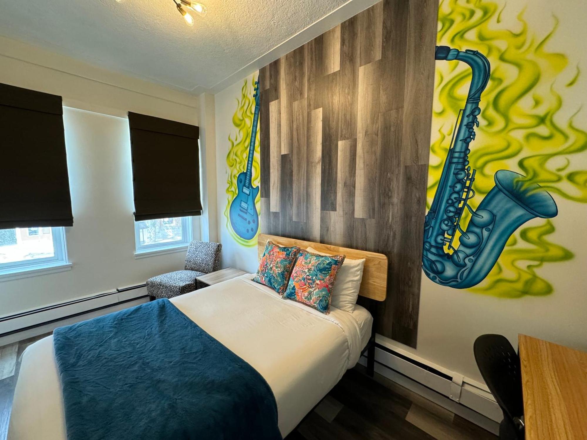 אדמונטון Commercial Hotel מראה חיצוני תמונה