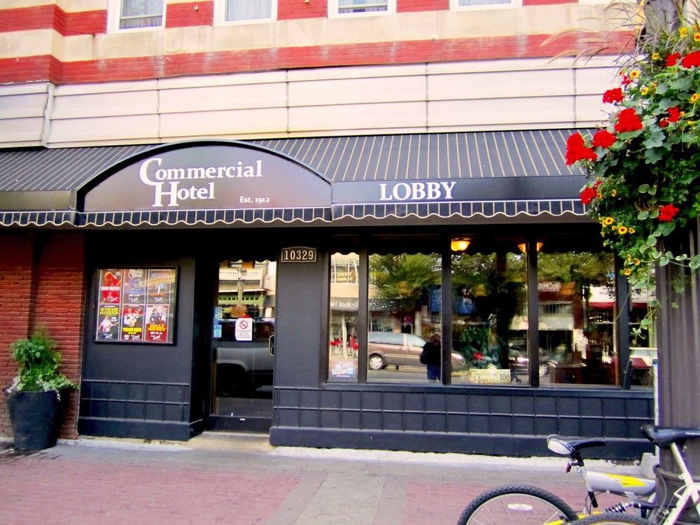 אדמונטון Commercial Hotel מראה חיצוני תמונה